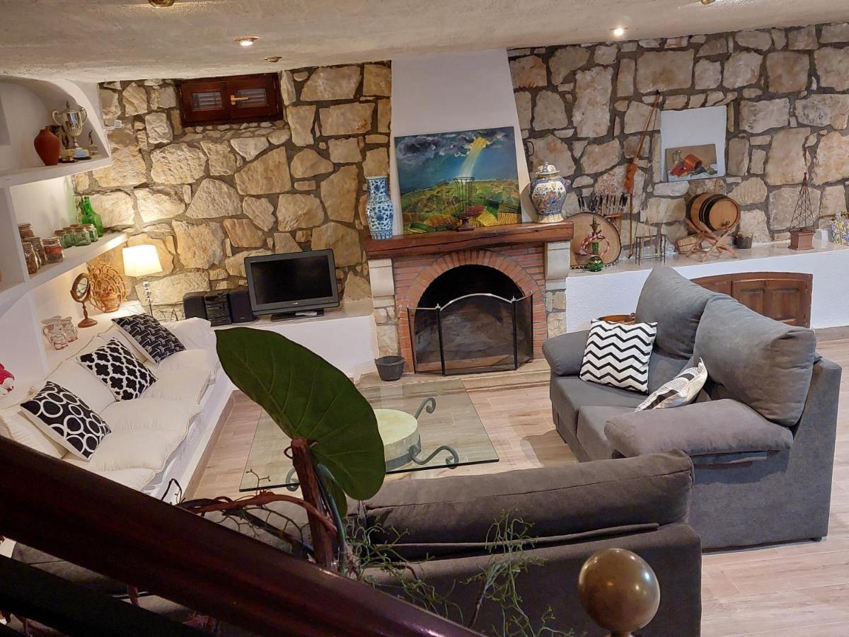 El Campillo Villa Pelabravo Bagian luar foto